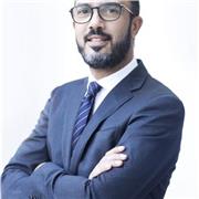 20 ans en tant que gérant de portefeuille, conseiller financier et économiste